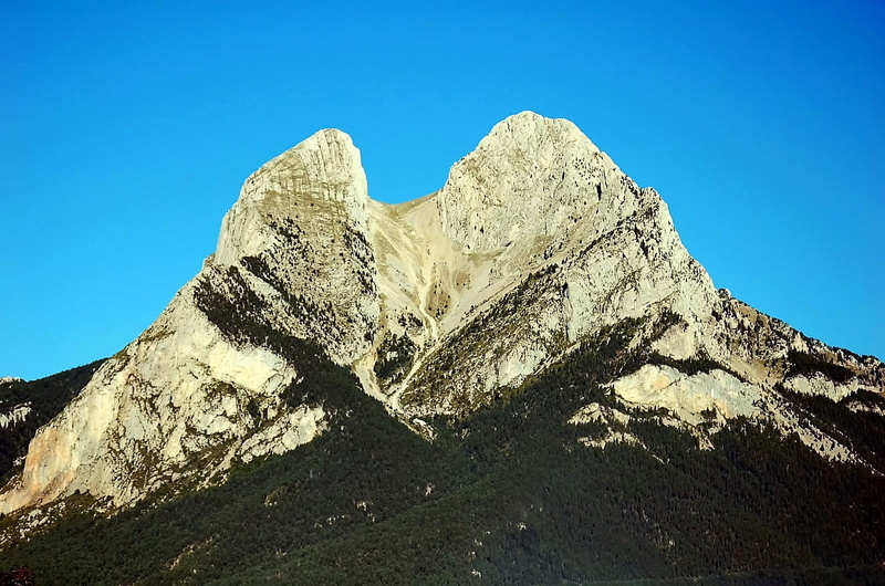 tranquility, 1080P, catalonia, no people, Mountain, landscapes, clear sky, peak, solid, land, point of view, rock, idyllic, sky, formation, stillness