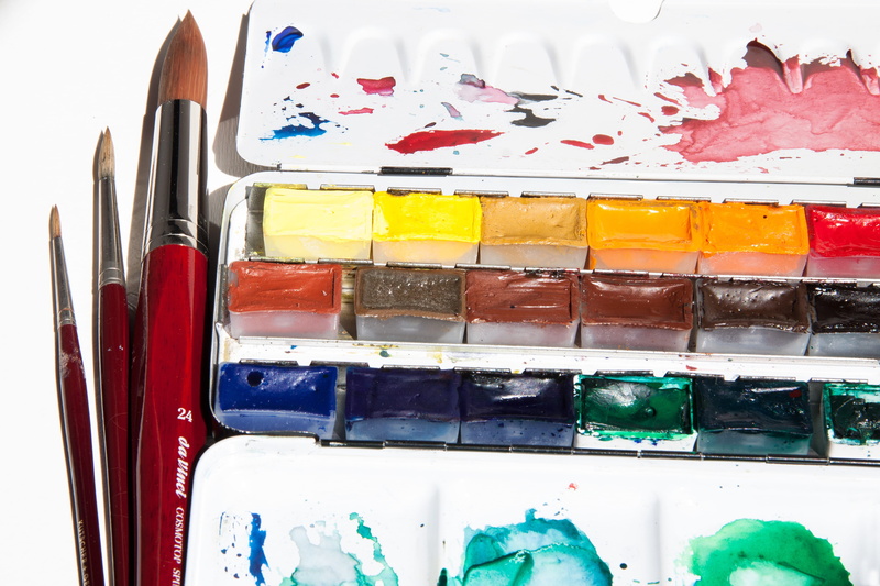 indoors, paint, case, color, red, drawing - art product, malkasten, craft, palette, creativity, close-up, paintbrush, watercolor paints, no people, art and craft equipment