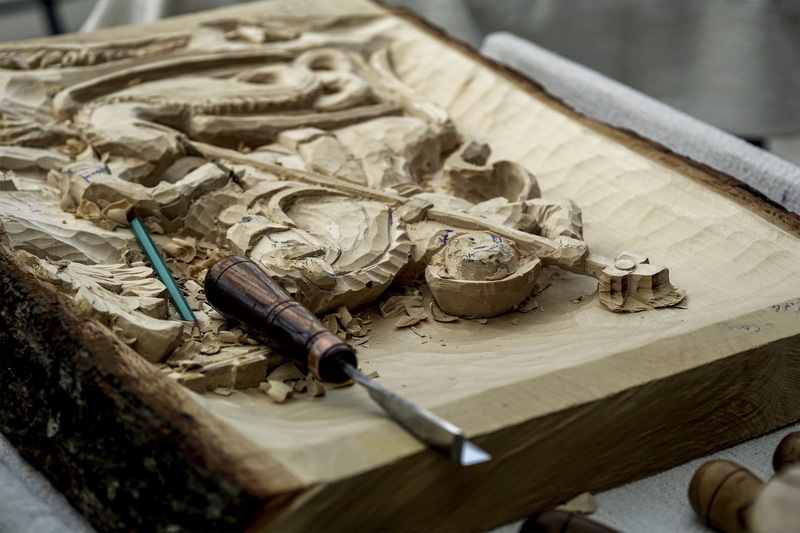 chisel, woody, weapon, 2K, manually, table, focus on foreground, light, equipment, high angle view, old, nature, background, wood, wood - material, work tool
