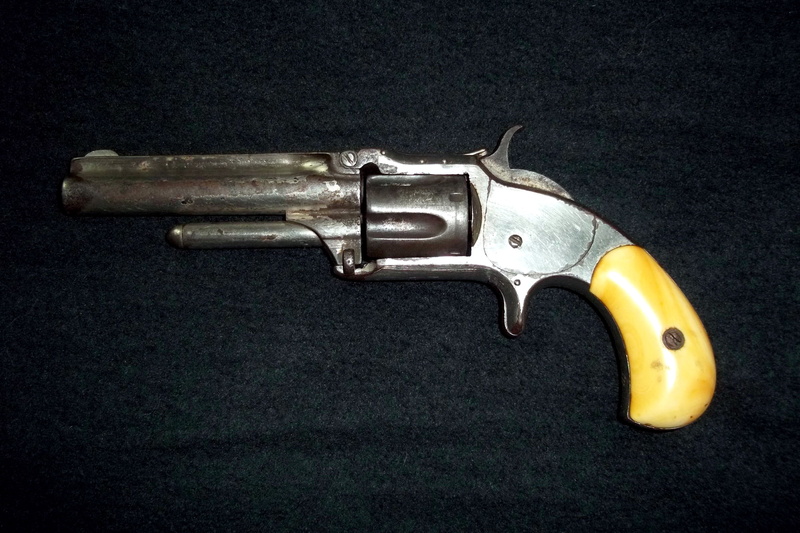 screws, drum, fly, Smith Wesson, Antiques, Model 1, white, metal, hidden, Shine, plastic, traces, the trigger, HISTORIC, Smith and Wesson, corrosion, rarity