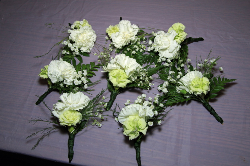 flower arrangement, flowering plant, leaf, no people, petal, arrangement, indoors, buttonhole, freshness, wedding, flower head, flowers, bouquet, flower