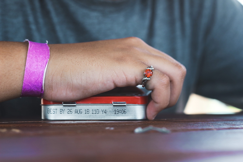 human finger, human hand, women, finger, date, one person, indoors, human limb, human body part, ring, selective focus, 5K, close-up, midsection, table
