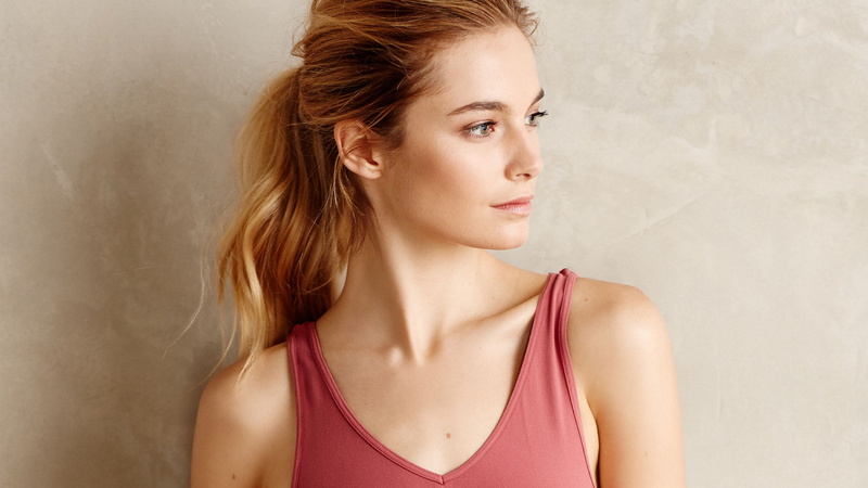 model, beauty, one person, young women, bridget malcolm, women, young adult, hd, headshot, hairstyle, 2K, human face, girls, fashion, beautiful woman