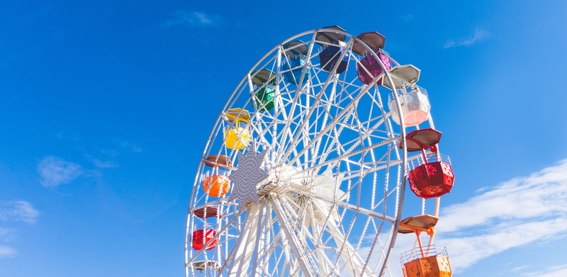 ferris wheel, travel, holiday, wheel, outdoors, 4K, fly, nice, leisure activity, enjoyment, barcelona, children, no people, multi colored, traveling carnival