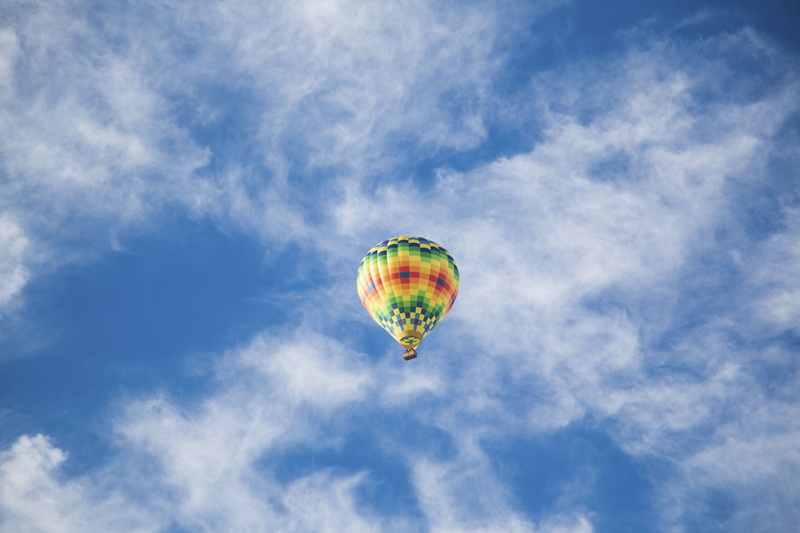 yellow, low angle view, hot Air Balloon, adventure, air, multi Colored, sky, aerial, wind, leisure activity, nature, mid-air, hot, no people, 5K, summer