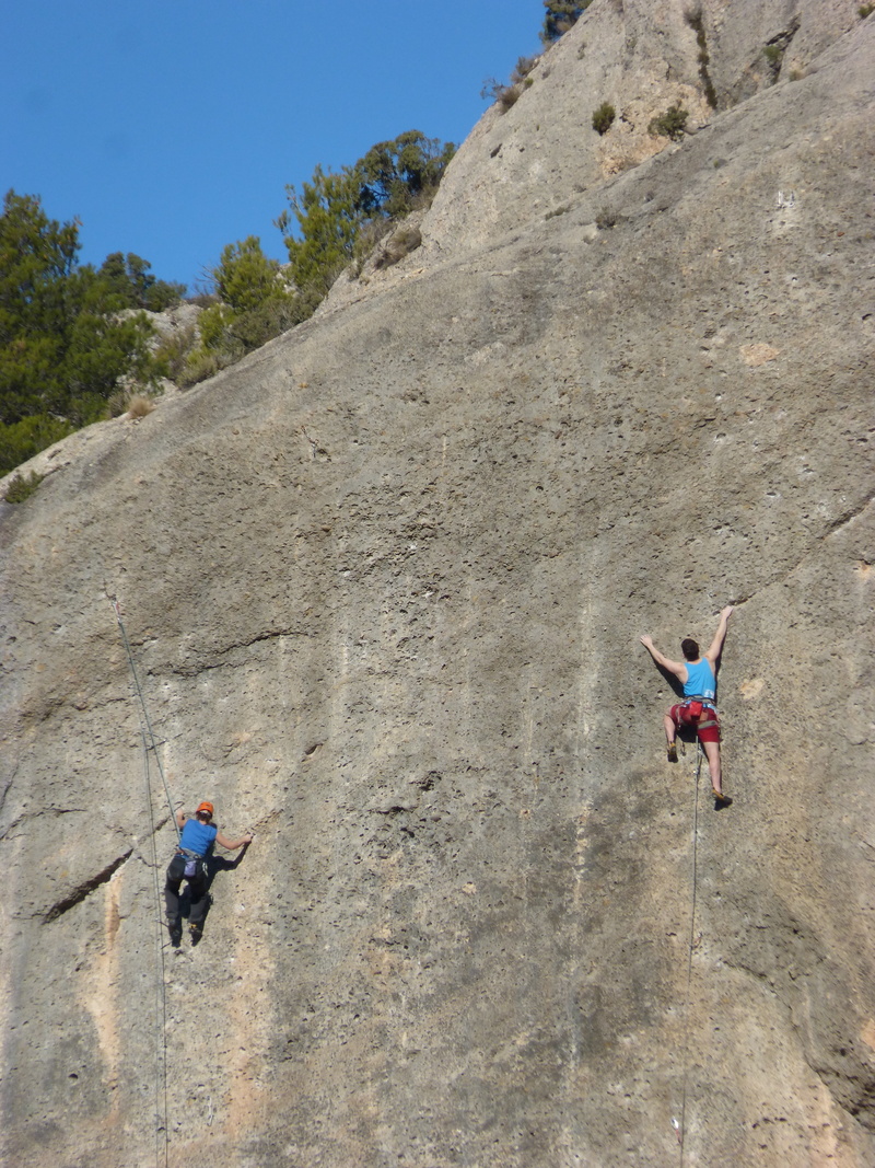 climbing, sky, rock climbing, nature, lifestyles, activity, day, leisure activity, climbers, 4K, escalation, people, rock, full length, vitality, extreme sports