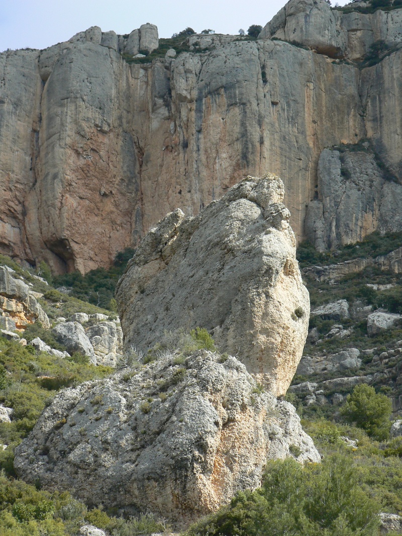 non-urban scene, 2K, eroded, mountaineering, land, landscapes, no people, tranquility, tranquil scene, day, mountain, rock, solid, rock - object, physical geography