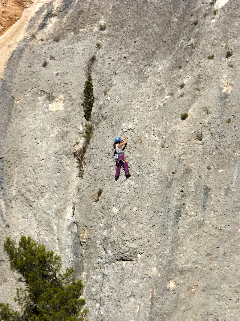 priorat, montsant, climbing, rock - object, climbers, harness, scalar, people, effort, high angle view, sunlight, lifestyles, real people, 4K, outdoors