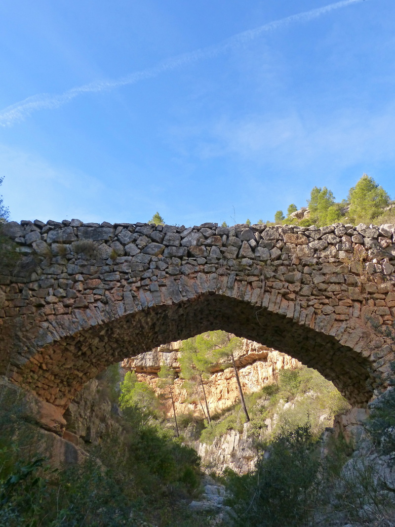 stone material, amphitheater, 4K, old, solid, built structure, sky, archaeology, nature, abandoned, montsant, the past, ancient, history, no people, ruined