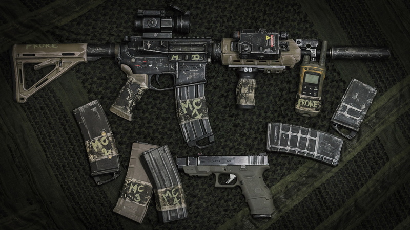 Glock 26, radio, 1080P, weapons, carabiner, assault rifle
