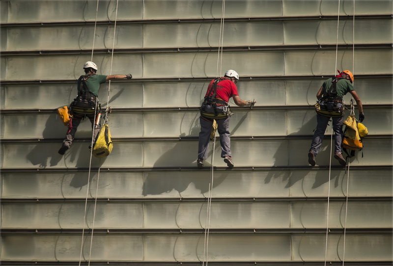 three, women, men, architecture, walking, outdoors, tecnica, prevention, casual clothing, person, helmet, day, full length, group of people, cleaning, built structure