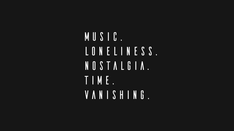 dark, copy space, studio shot, indoors, no people, music, in a row, 1080P, security, large group of objects, order, typography, nostalgia, technology