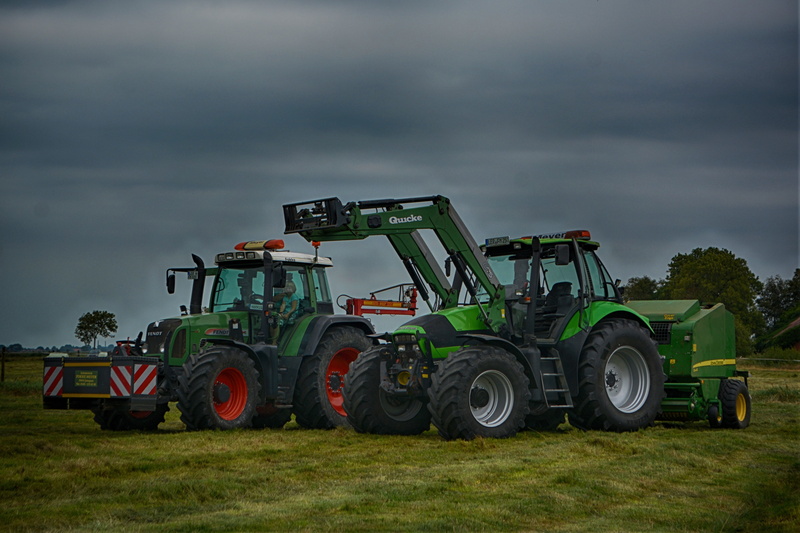 tractor, tractors, agricultural equipment, grass, cloud - sky, fokke meyer, landtechnik, mode of transportation, nature, machinery, working machine, harvester