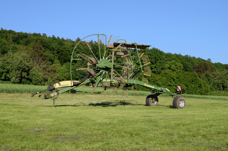 iron, landtechnik, rusty, loosening up, clear sky, field economics, transportation, arable, 5K, land, green color, grass, tree, tug, day, hay, spring