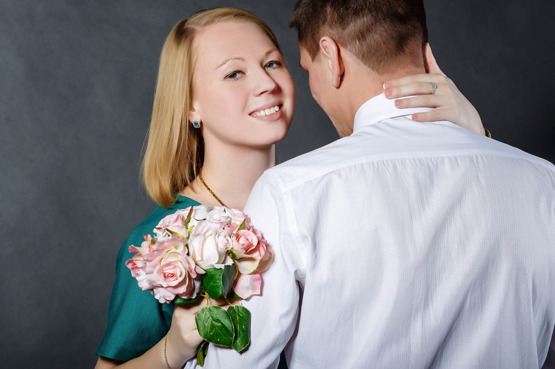 couple - relationship, young men, flower arrangement, love, 2K, wife, women, boyfriend, adult, just married, happiness, woman, romance, embracing, couple