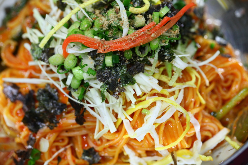 crockery, pasta, korean food, indulgence, wellbeing, dinner, ssam jang, dining room, restaurant, food And Drink, eat, dining, republic of korea, seafood