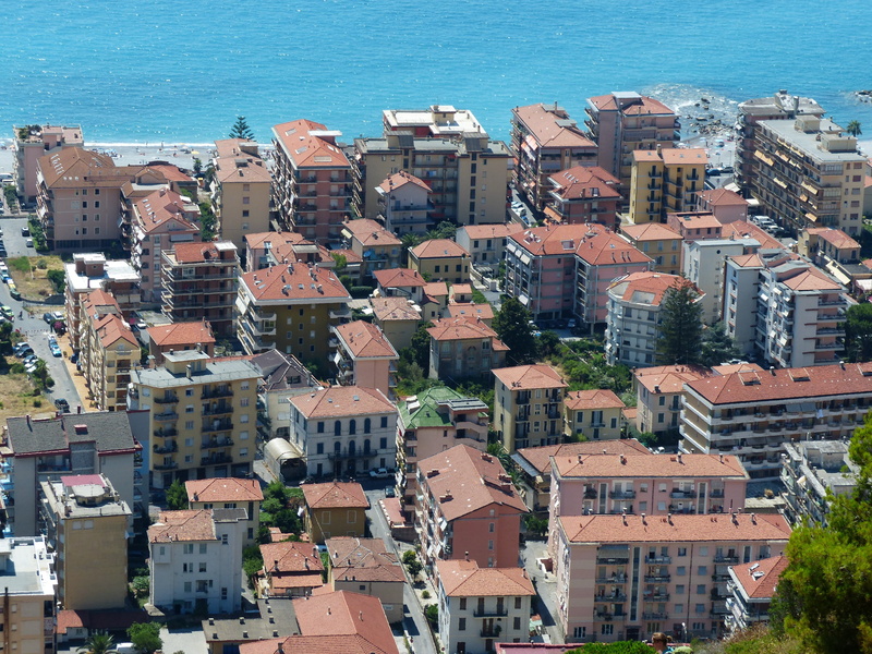 imperia, ocean, roofs, spa, living room, outdoors, high angle view, border town, day, ventimiglia, built structure, community, italy france, building, townscape