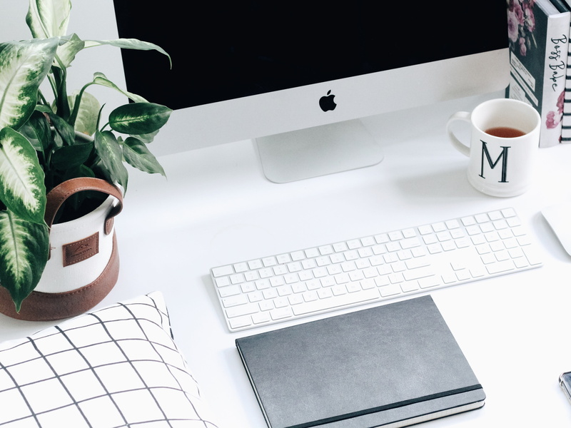 computer, coffee - drink, hardware, keyboard, imac, indoors, screen, refreshment, display, coffee, desk, furniture, white, food and drink, potted plant