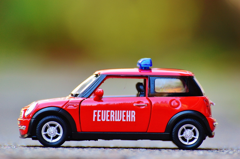 Mini Cooper, auto, studio shot, small, motor vehicle, red, toy car, fun, vehicle, copy space, police, safety, car, cooper, travel, no people, mini, transportation