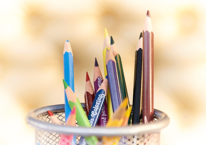 office supply, inside, art and craft equipment, pencils, desk, selective focus, focus on foreground, pot, multi colored, organizer, office, indoors, colored pencil