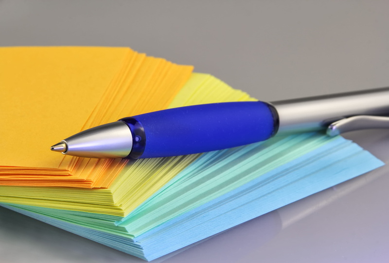 paper, coolie, pen, note pad, office, school, write, learning, document, publication, book, mark, green, yellow, gray background, studio shot, stack, 2K