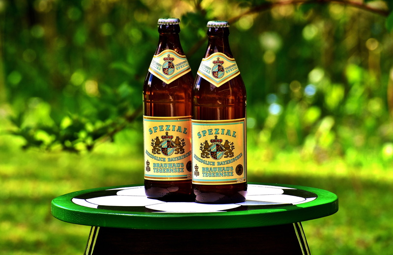 homemade, drink, table, focus, freshness, beer garden, own creation, footballers, nature, alcohol, beer - alcohol, beer, beer bottle, side table, selective