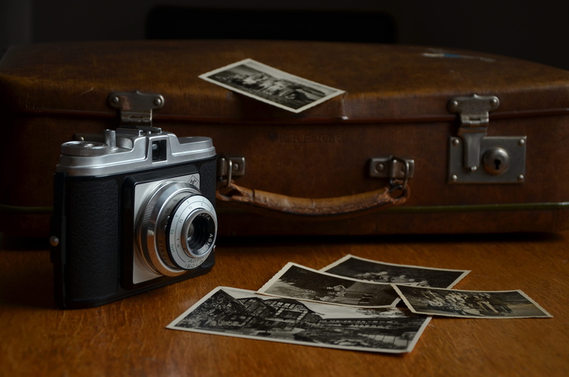 analog, antique, no people, agfa, old photos, photograph, vintage, history, photos, camera film, close-up, beside, digital camera, images, camera - photographic equipment