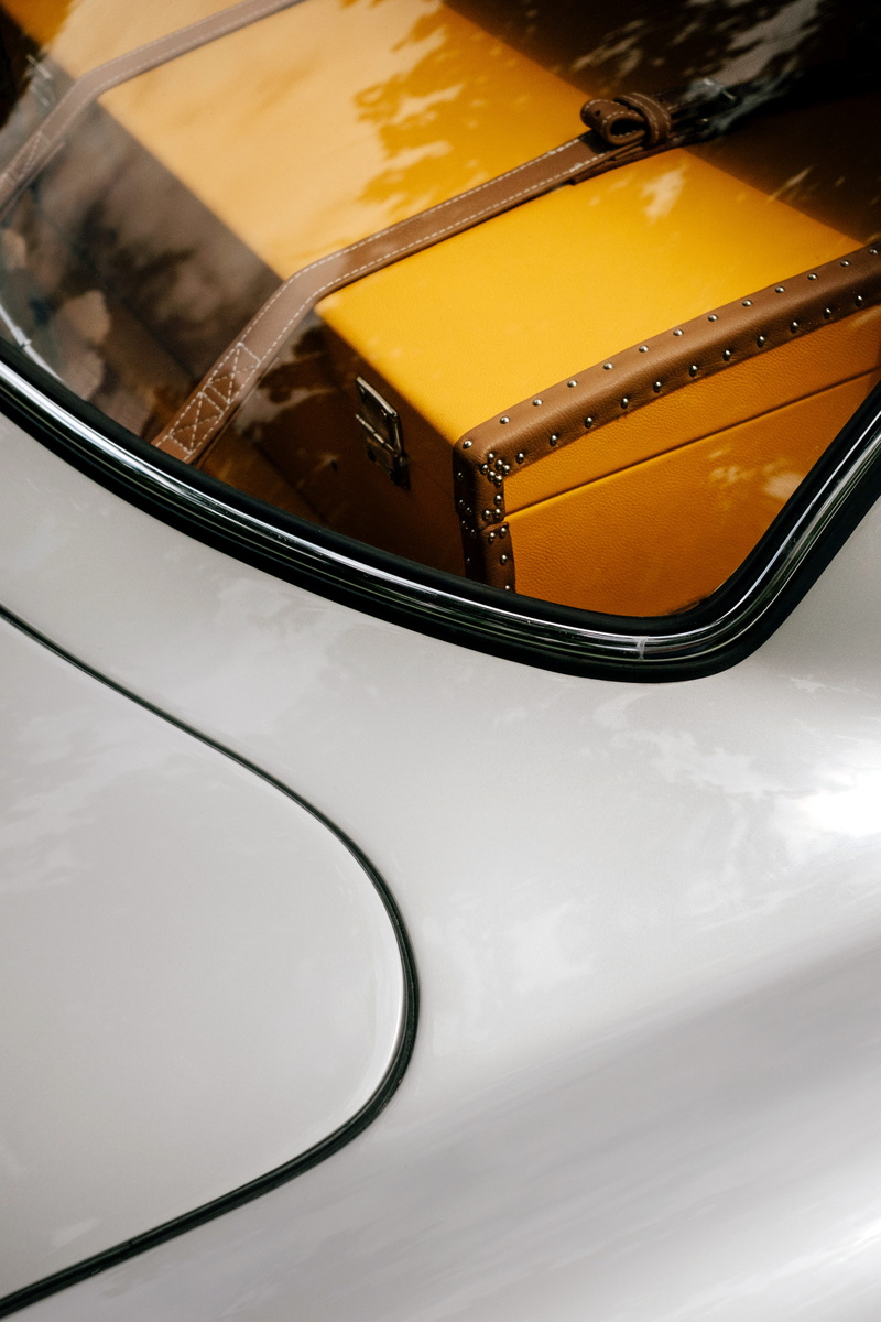 silver, glass - material, trunk, 5K, indoors, travel, vacation, suitcase, land vehicle, vintage, close-up, retro, high angle view, nature, vehicle, vintage car