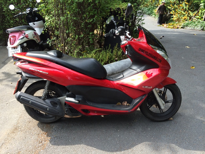 motor scooter, nature, thailand, road, mode of transportation, red, street, outdoors, scooter, day, motorcycles, city, stationary, wheel, parking, bike