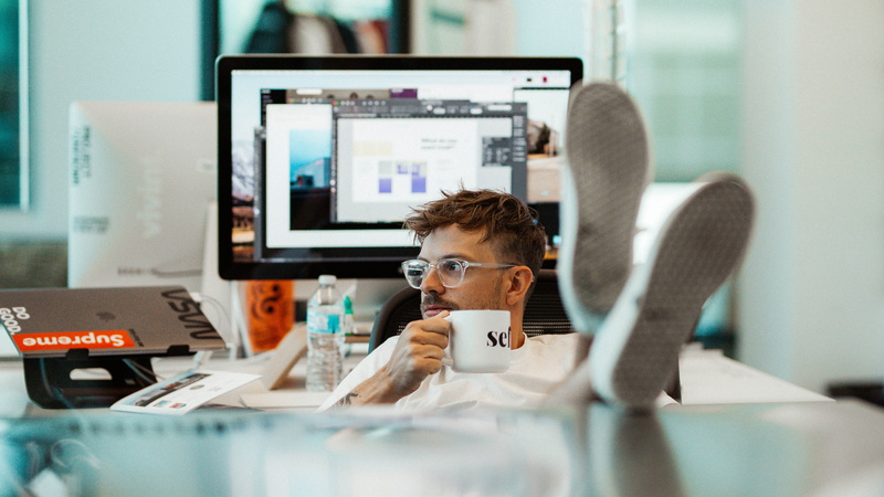 females, office, part Of, confidence, caucasian Ethnicity, women, technology, workspace, creativity, small Business, glasses, busy, male, morning, e-Mail