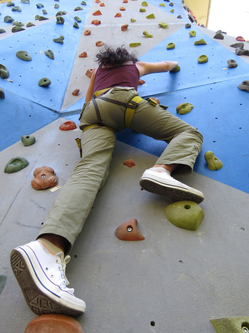 tourism, medellín, men, scalar, city, climbing, balance, full length, relaxation, rear view, escalation, conquering adversity, child, adventure, extreme sports