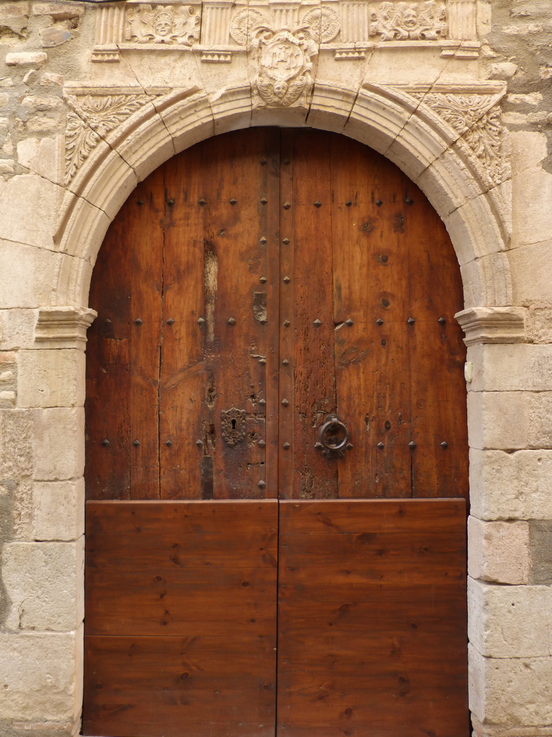 closed, Gratallops, doorway, priorat, wood - material, protection, Carved Stone, safety, no people, day, ornate, gate, built Structure, brown, the past