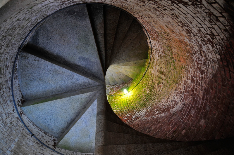 fort point, circle, tunnel, day, steps and staircases, indoors, spiral staircase, architecture, pattern, staircase, high angle view, built structure, design