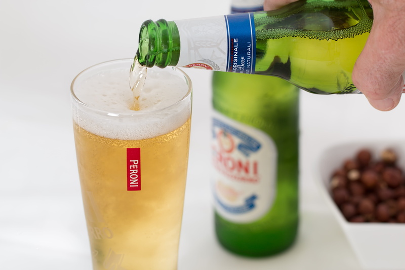 focus on foreground, cool, 5K, pouring, person, clear, alcohol, lager, happy, close-up, food and drink, beverage, holiday, refreshment, festive, liquor