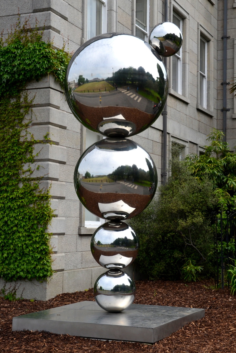 shape, building, art object, design, architecture, plastic, modern, built structure, artists, metal, sculptures, plant, outdoors, no people, nature, day