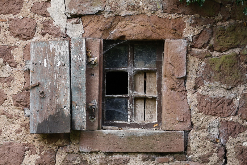 stone wall, disc, entrance, damaged, masonry, weathered, outdoors, surrounded, broken, stones, window, abandoned, brown, ruined, wood - material, wall - building feature