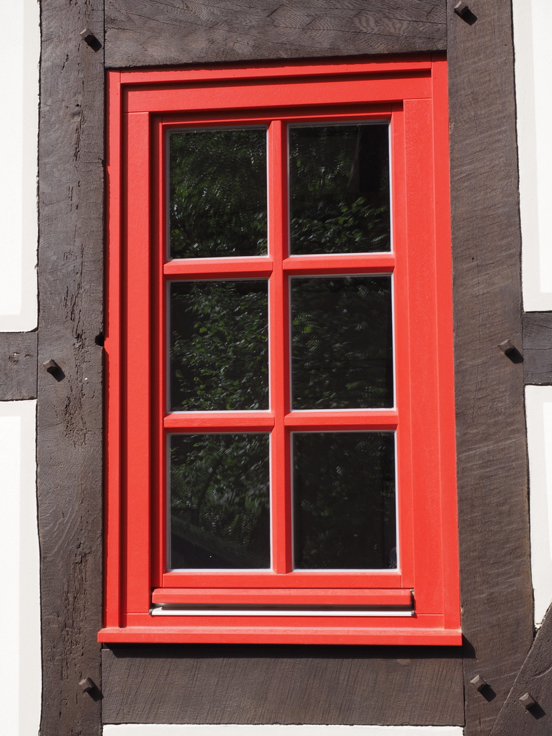 glass - material, building, window, architecture, fachwerkhaus, outdoors, day, residential district, red, built structure, no people, 4K, window frames