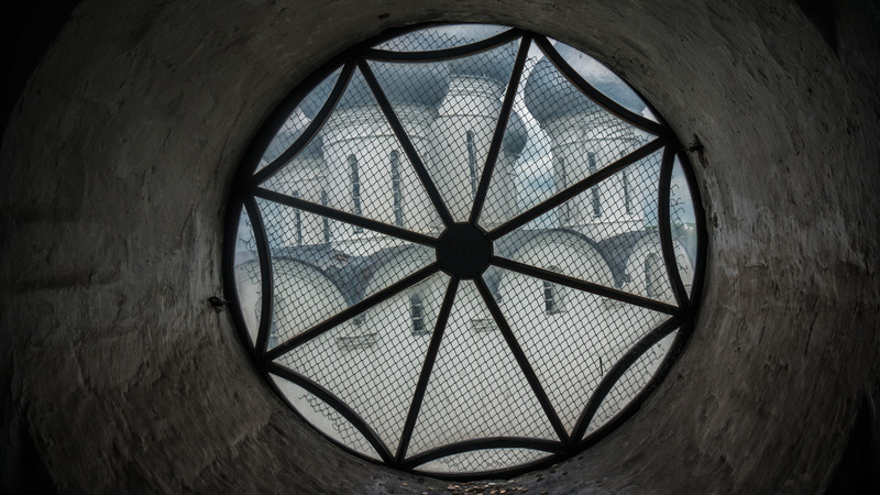 circle, wall - building feature, chirch, russia, tube, time, single object, pattern, christ, shape, ceiling, indoors, art and craft, creativity, coin, low angle view