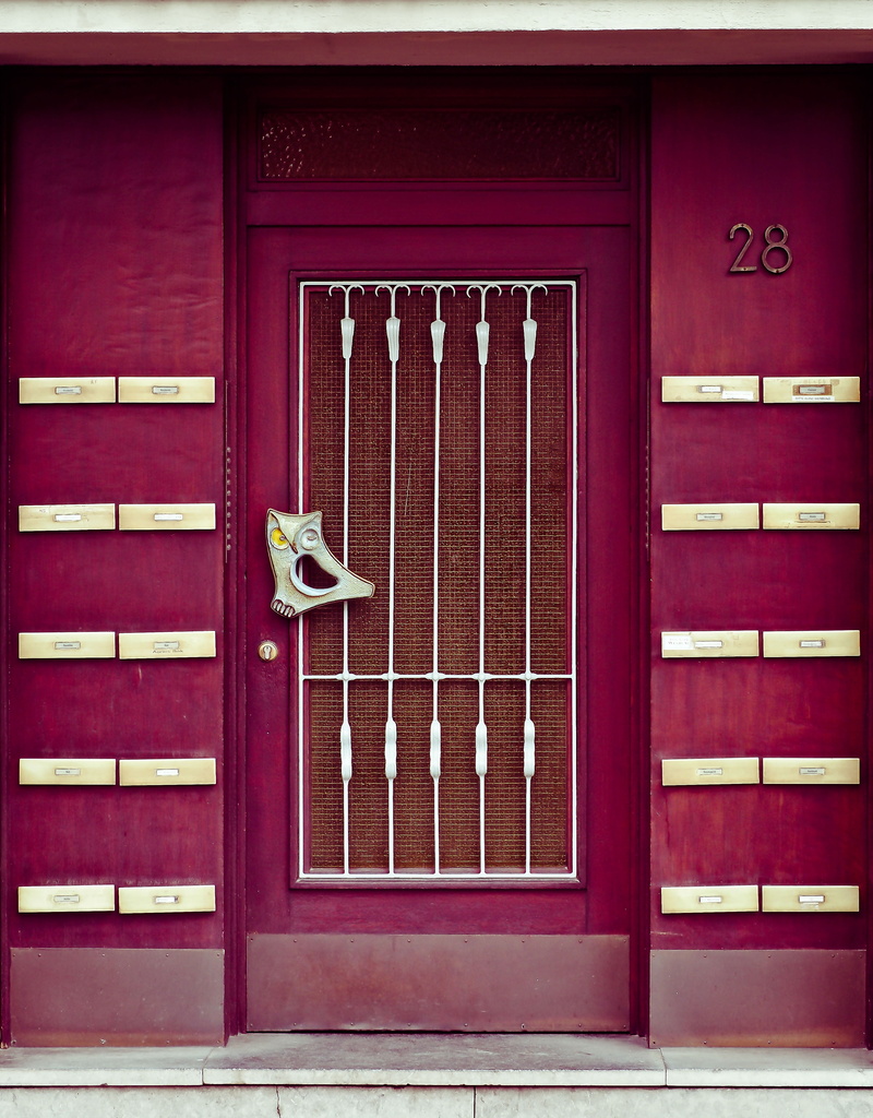 building Exterior, closed, front door, building, no people, input range, panel, wood - Material, düsseldorf, city, one animal, 4K, outdoors, entrance