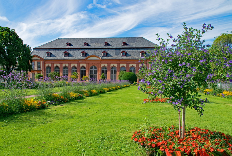 day, flowerbed, Germany, architectural column, house, building, built structure, front or back yard, Hesse, park, growth, ornamental garden, garden, places of interest