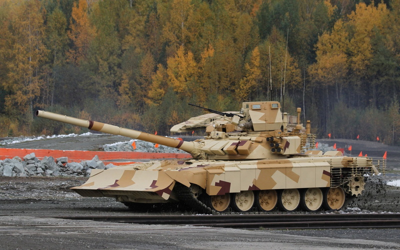 2K, modular dynamic protection, polygon, demonstration, T-72, Tank of the Russian Federation, with the dozer blade, lattice screens