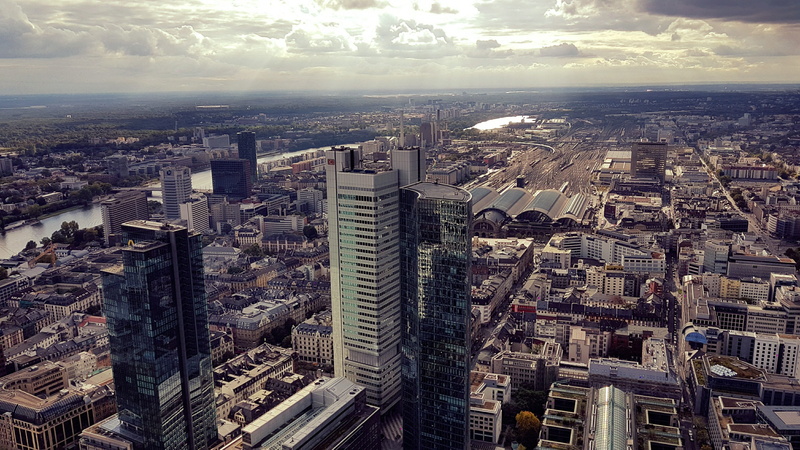 Skyline, cityscape, crowd, apartment, high-rise frankfurt, office building, tall - high, nature, city life, financial district, built structure, cloud - sky
