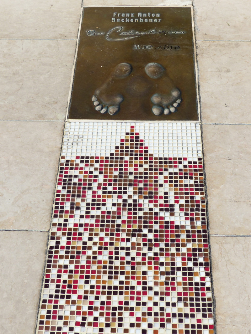 representation, pets, star, no people, golden, franz beckenbauer, footpath, monaco, low section, tiled Floor, communication, champions promenade, animal