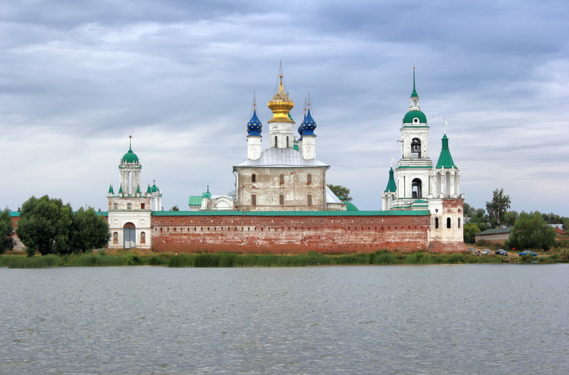 sky, no people, belief, history, img, travel destinations, 2K, nature, nero, rostov, religion, yakovlevsky, spirituality, spire, water, day, architecture
