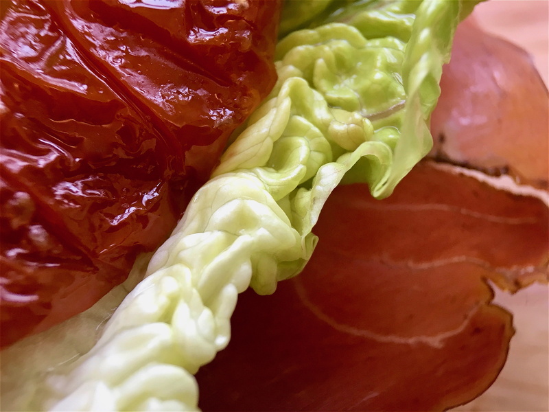 prosciutto ham, marbled fat, indoors, lettuce, backgrounds, food, red bell pepper, smoked prosciutto ham, salad, fruit, dieting, rind, red gem lettuce