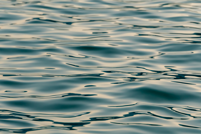 water, motion, water reflection, wave, sea side, purity, water slide, beauty in nature, pattern, wave pattern, clean, 5K, lake, oil, rippled