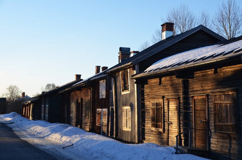 no people, outdoors, residential district, covering, houses, covered, snow, bonnstan, built structure, nature, building exterior, wood - material, sky