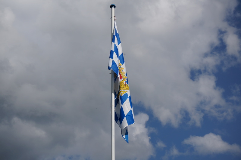 bavaria, calm, clouds, nature, patriotism, blue, outdoors, cloud - sky, day, bayern flag, shape, pole, 4K, flag of bavaria swabia, motion, flagpole, waving