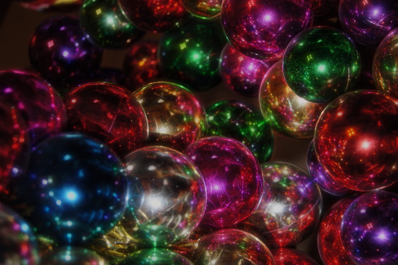 christmas, purple, effect, sphere, still life, shape, glow, multi colored, large group of objects, holiday, glitter, variation, light, bright, reflection