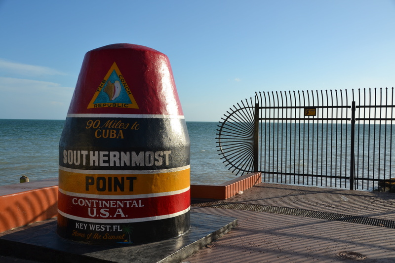 clear sky, no people, sign, railing, key west, 4K, western script, cuba, warning sign, fence, usa, holiday, horizon over water, florida, safety, ocean